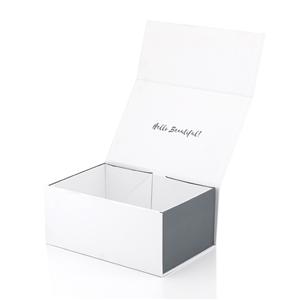 White Magnet Foldable Luxury Packaging Boxes