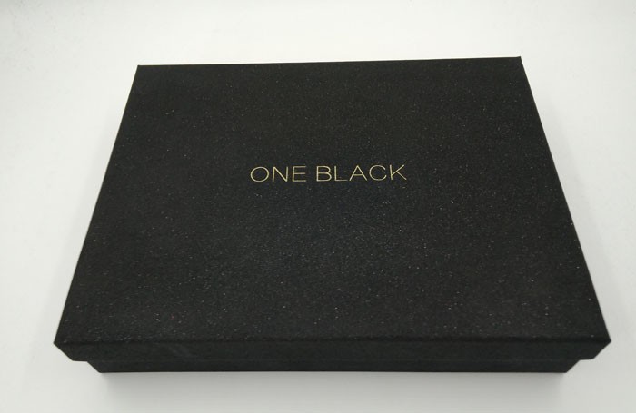 Clothing box black