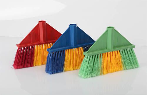 Light Sweeping Broom