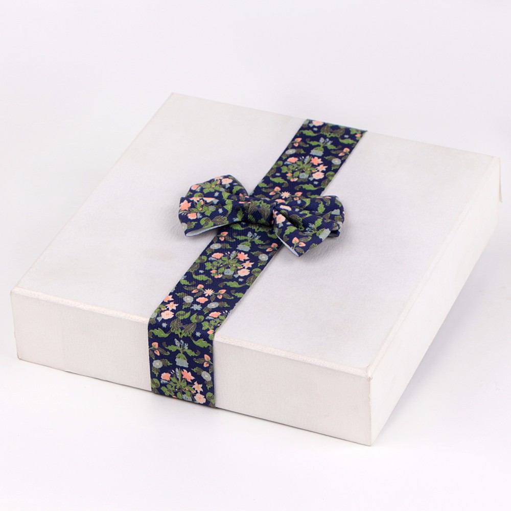 Grosgrain ribbon printed with floral pattern bows for gift box packaging