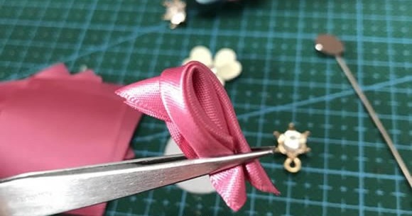 brooch by satin ribbon