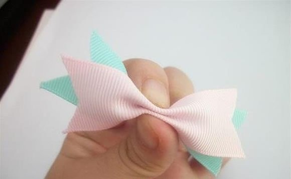 ribbon bow