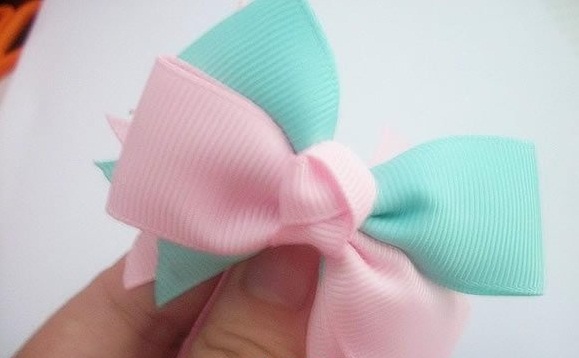 ribbon bow