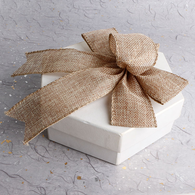 Natural burlap ribbon bow