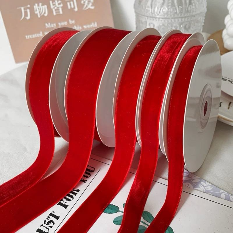 1 Inch Red Velvet Gift Ribbon - DIY Christmas Crafts