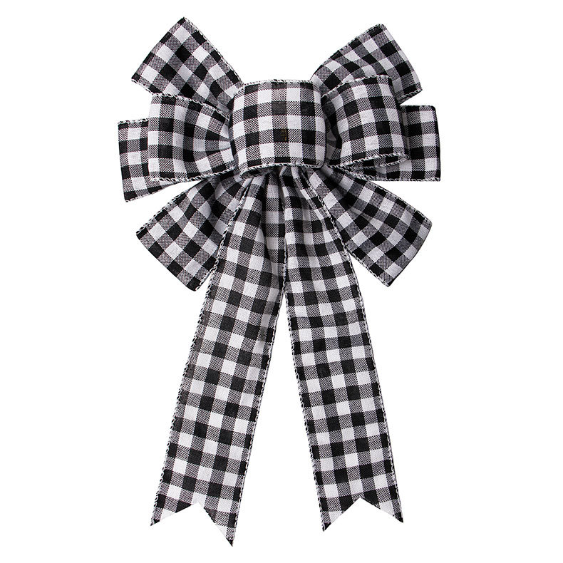 Outdoor Ribbon for Bows: DIY Thanksgiving & Christmas Wreath