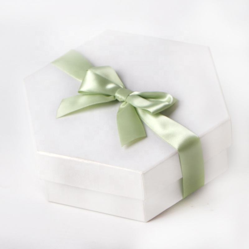 Custom Pre-Tied Gift Wrapping Bows and Ribbons with Elastic Loop