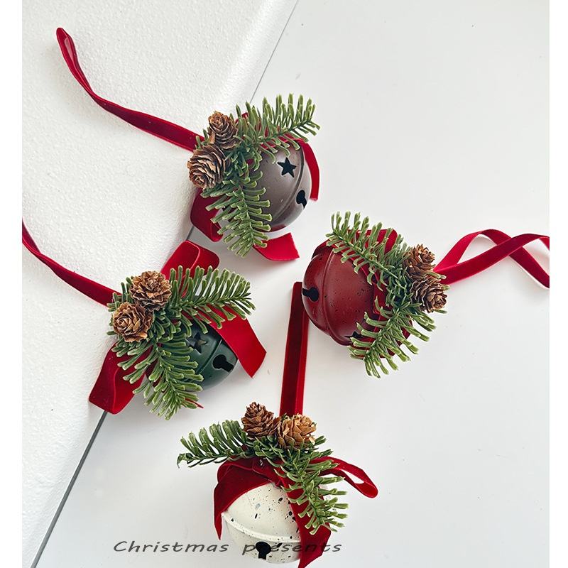 Narrow Velvet Ribbon Christmas Wreath Pinecone Berry Garland