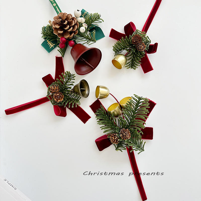 Narrow Velvet Ribbon Christmas Wreath Pinecone Berry Garland