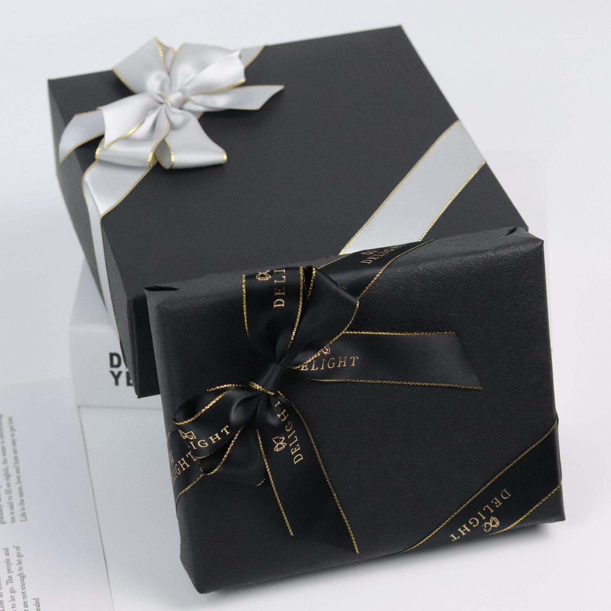 Custom Eco-Friendly Pre-Tied Satin Gift Ribbon Bows