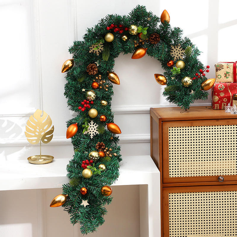 Christmas Wreath Semi Handmade for Stairs and Fireplace