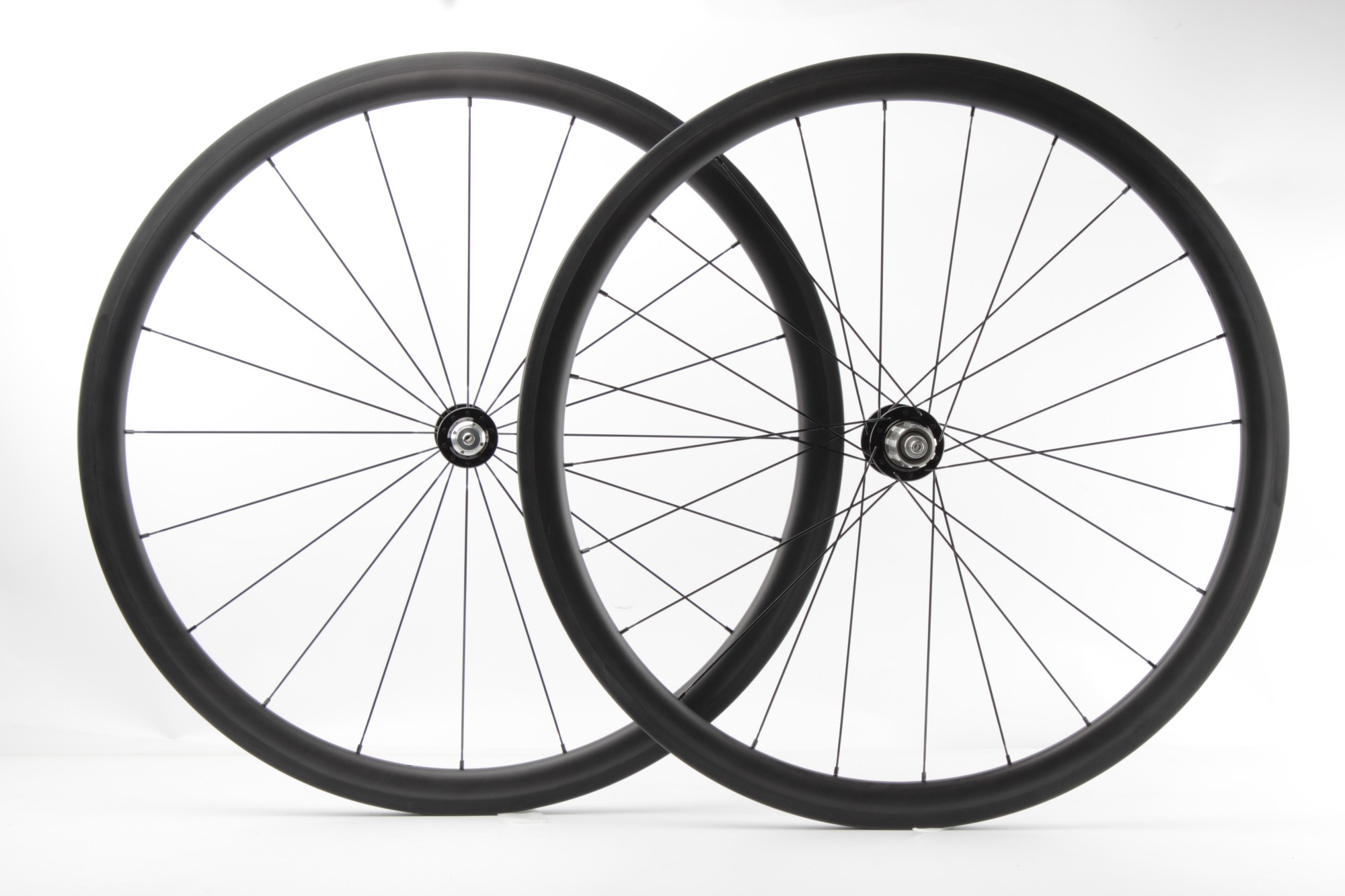 uci approved carbon wheels