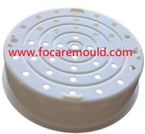 Plastic steamer injection mold