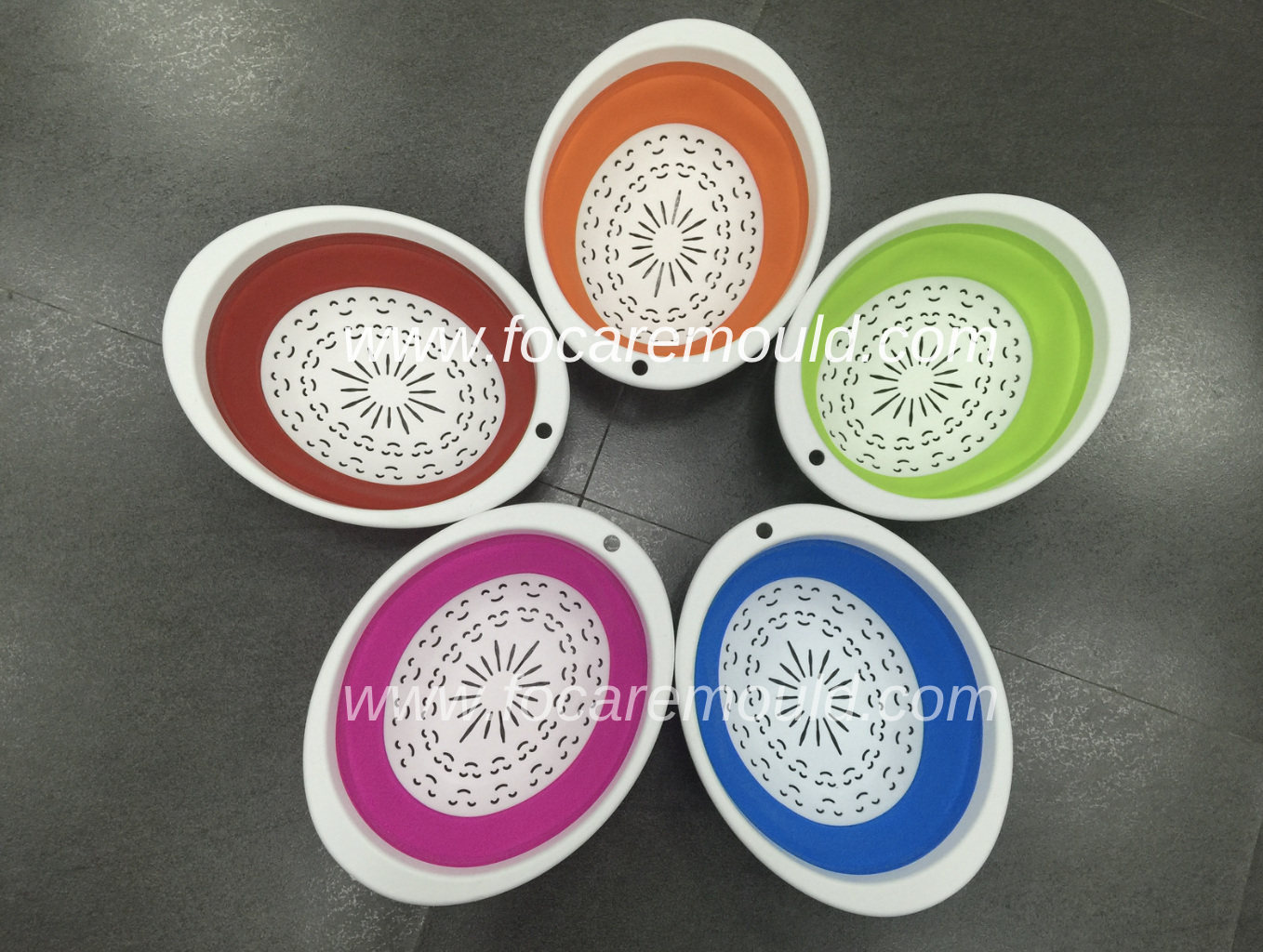 High quality Two-color Plastic Collapsible Strainer Injection Mold Quotes,China Two-color Plastic Collapsible Strainer Injection Mold Factory,Two-color Plastic Collapsible Strainer Injection Mold Purchasing