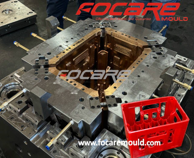 Open HDPE beverage crate injection mold with side sliders