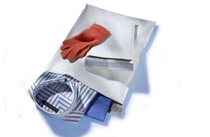 Biodegradable mailing bags