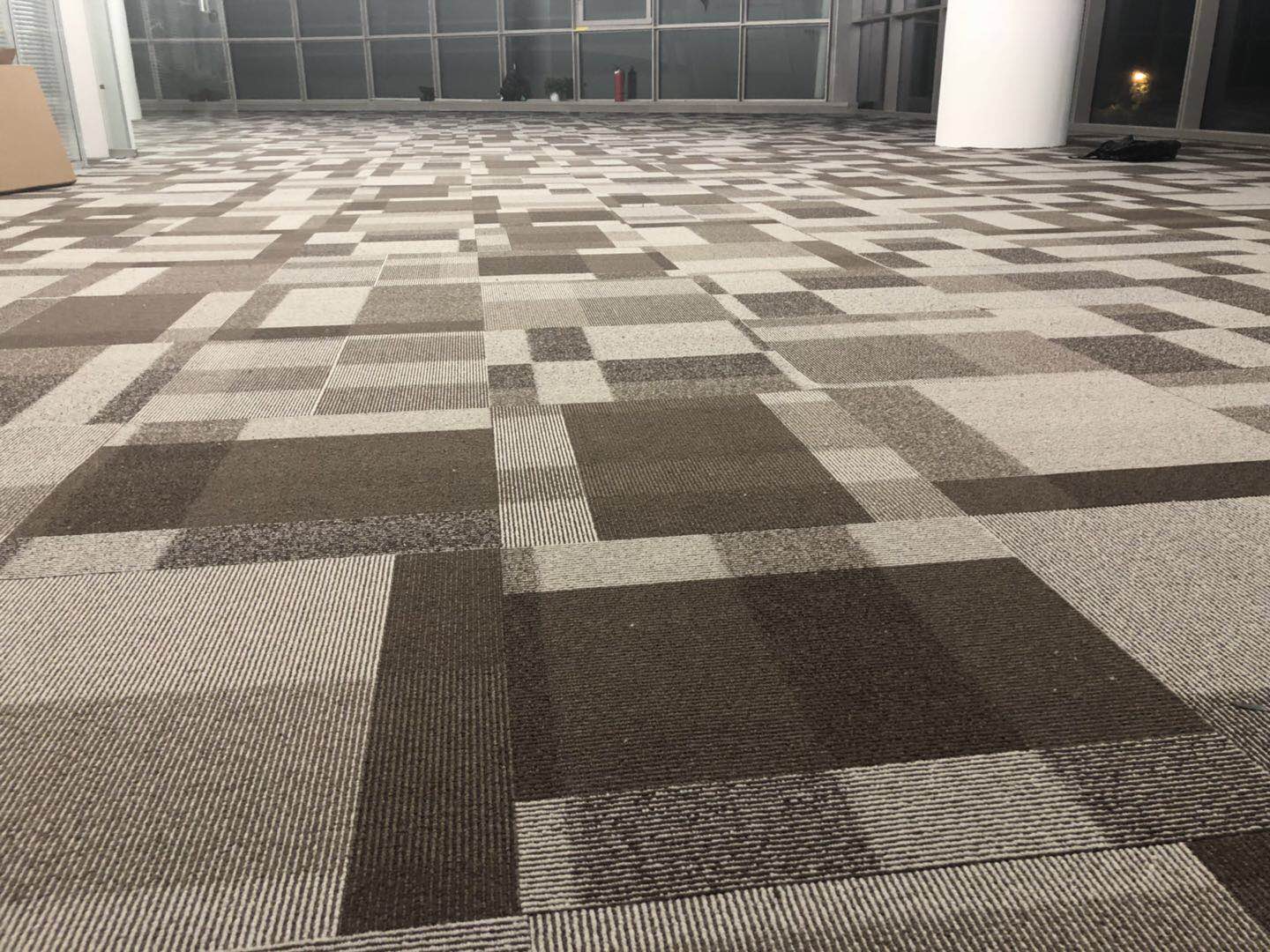 50x50 carpet tiles
