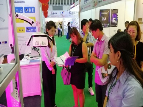 MEKONG GÜZELLİK GÖSTERİSİ & VIETBEAUTY 2019 Kernel ile