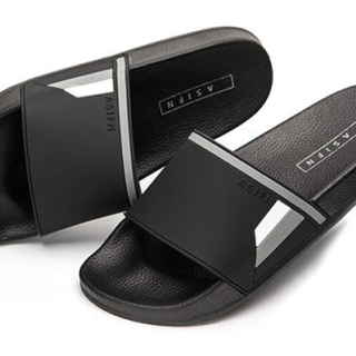 Slipper mâle en PVC