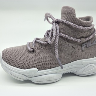 Chaussettes de sport à la mode avec chaussures de sport flyknit pour enfants