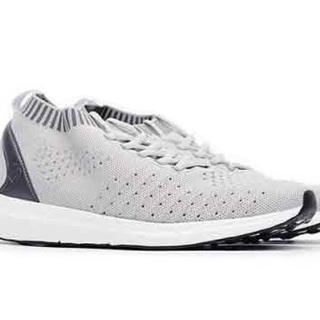 Chaussures de course légères