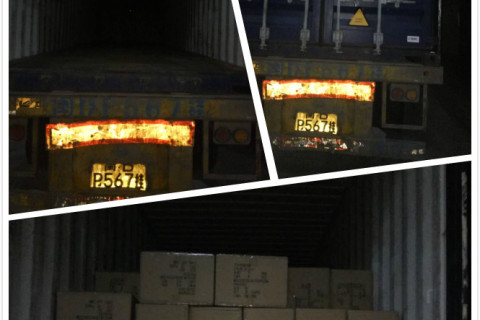 Stuffing one container sport shoes for our TAIWAN customer