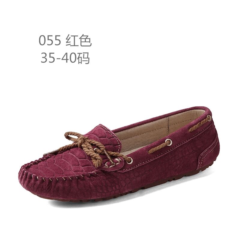 women moccasin