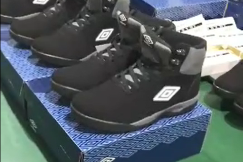 Brand men's sport shoes are in mass production