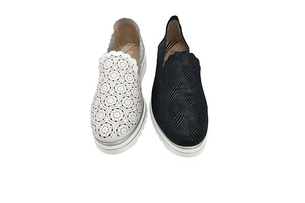 Slip On Loafers Chaussures de sport plates pour femmes