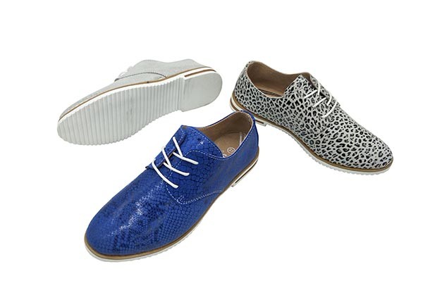 Best selling lace up soft comfort genuine leather women flat casual shoes