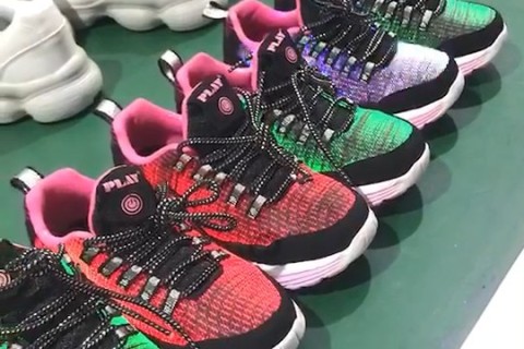 New LED casual shoes are in mass production