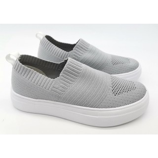 Latest Fly Knit Sneaker, extremly light and breathable