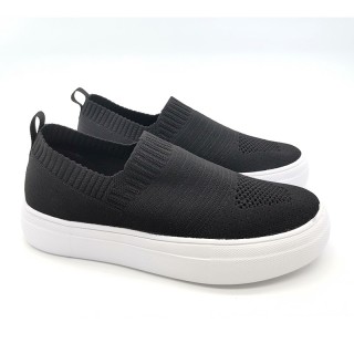 Latest Fly Knit Sneaker, extremly light and breathable