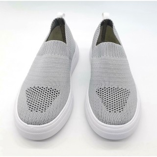 Latest Fly Knit Sneaker, extremly light and breathable