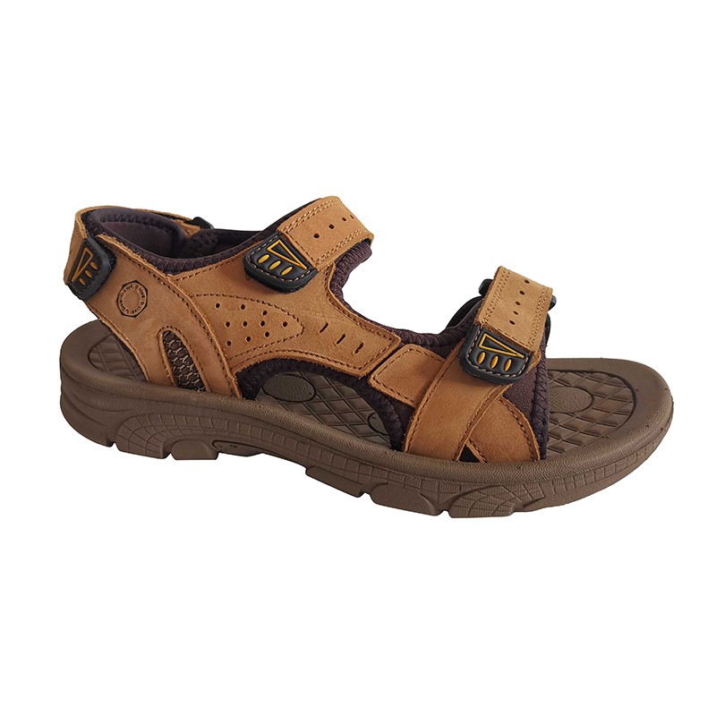 Men's outdoor Sandals, sport sandals, leather upper and EVA outsole with rivert construcion