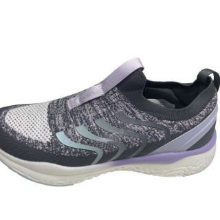 Modischer Damen-Sneaker mit Obermaterial aus Flyknit-Textil und EVA-Laufsohle, leicht und bequem