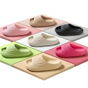 Women's fashion slide slippers