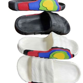 Impression d'une sandale à glissière en EVA, injection unique, légère, durable, agréable