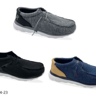 Men's casual shoes; flyknit upper and eva outsole. comfortable