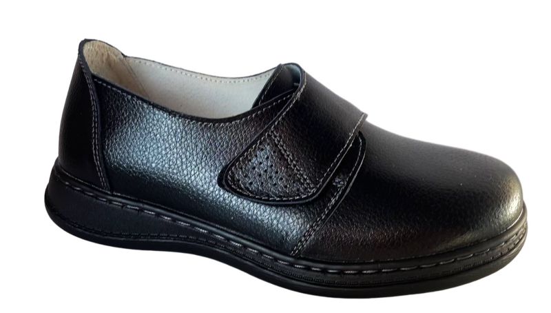Women's shoes with action leather upper , pu outsole and buckle