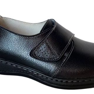Women's shoes with action leather upper , pu outsole and buckle