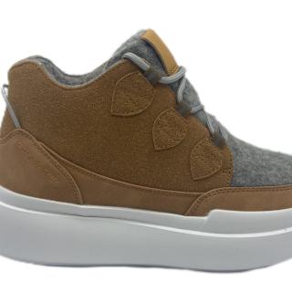 Leisure thick soled board shoes lightweight breathable and versatile for men trendy skateboarding shoes student women's shoes