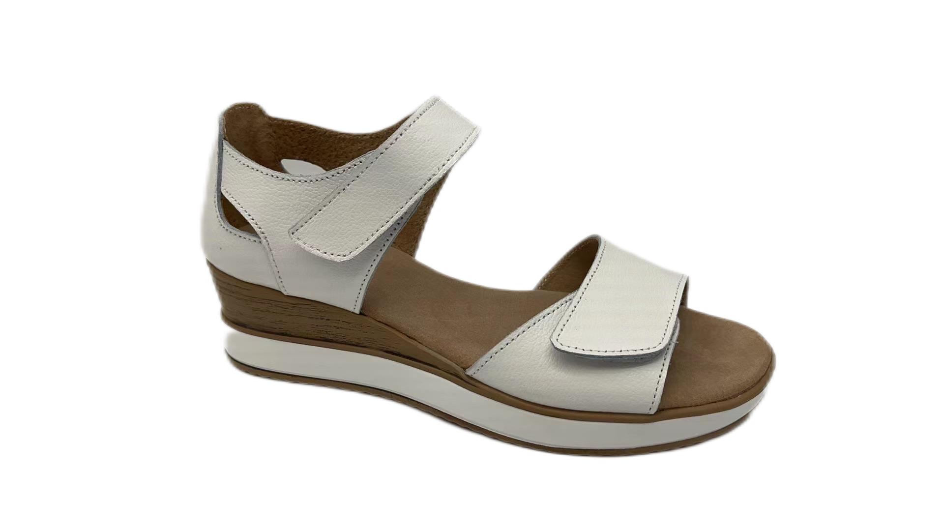 Wholesale of soft leather women's sandals fashionable for wear summer new thick sole women sandals Manufacturers, Wholesale of soft leather women's sandals fashionable for wear summer new thick sole women sandals Factory, Supply Wholesale of soft leather women's sandals fashionable for wear summer new thick sole women sandals