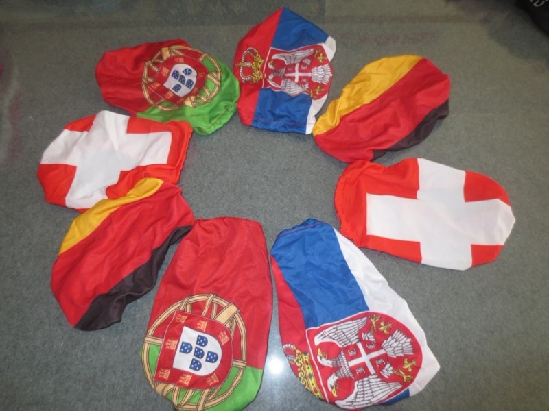 سيارة مرآة الغلاف العلم