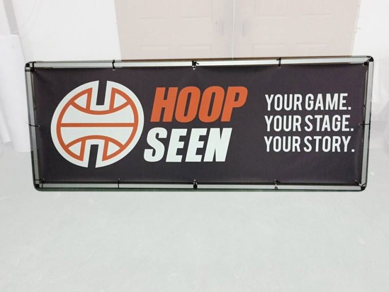 Banner pubblicitario esterno