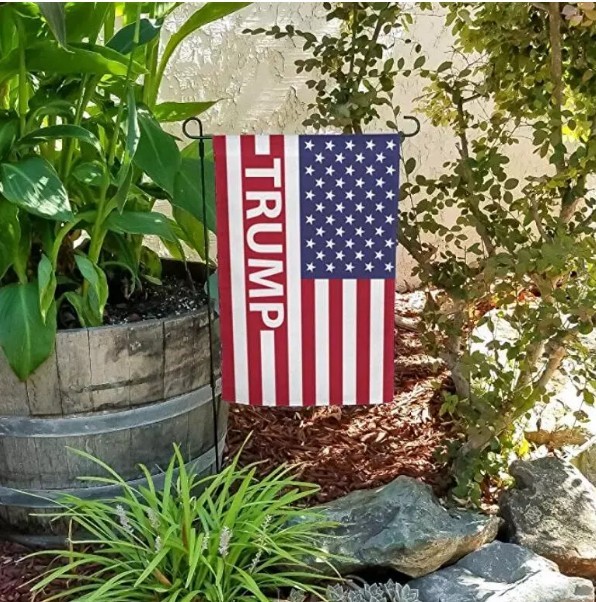 A bandeira feita sob encomenda do jardim sublimated bandeiras do jardim com grampo e rolha anti-vento