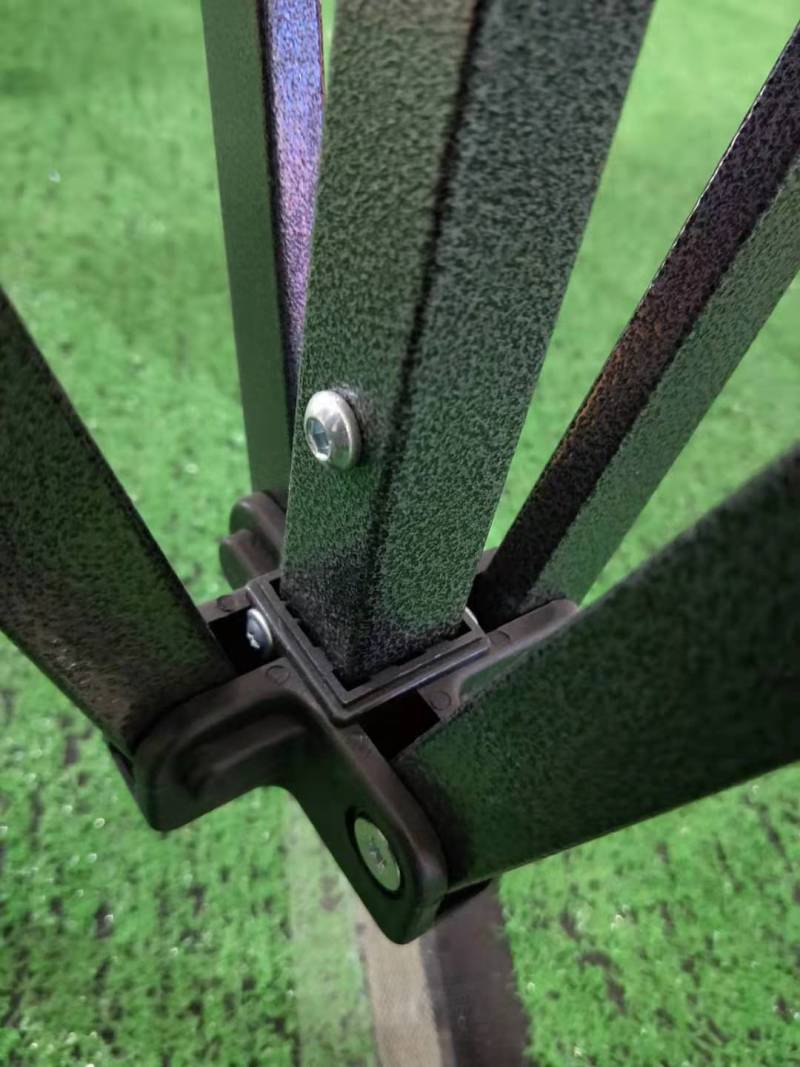 Tente escamotable en acier avec logo imprimé