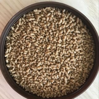 Machine de fabrication d'aliments pour poissons flottants