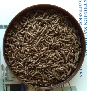 ماشین تغذیه ماهی کوچک شناور