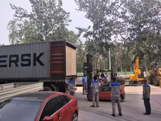 Loading 1 ton/hr Fish Feed Production Line to Nigeria customer